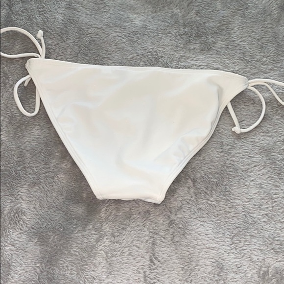 LA hearts Pacsun White Swim Bottoms NWOT - Picture 3 of 4